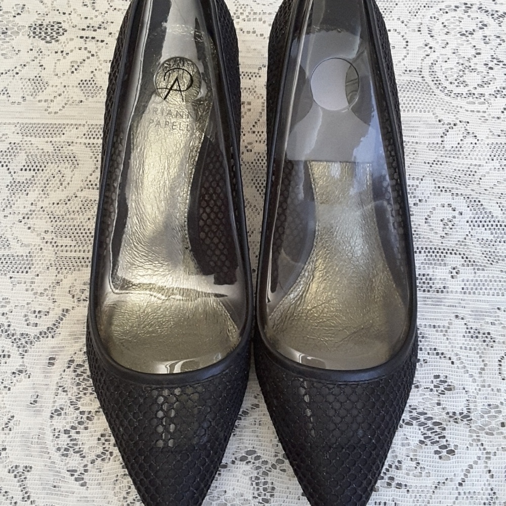 Stuart Weitzman Women's Mesh Pumps Size 7.5